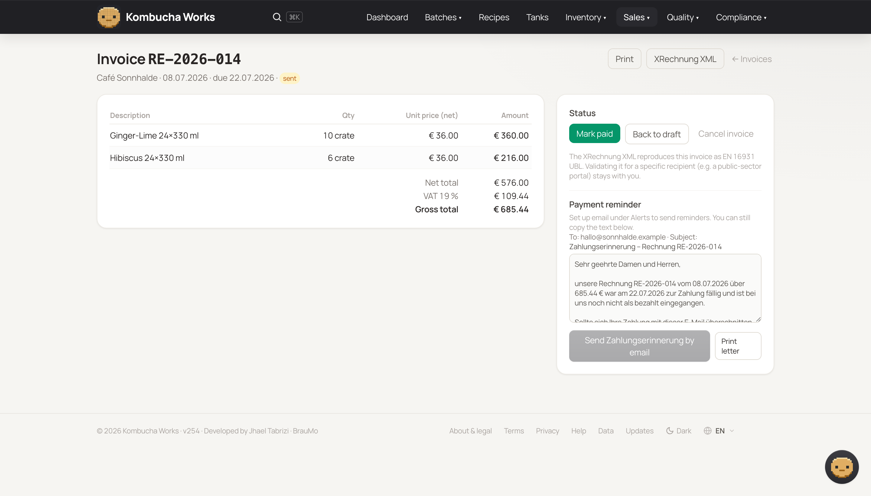 A BrauMo invoice with line items, VAT and total, plus XRechnung export for the German market